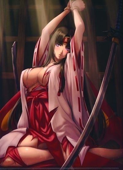 Поверженные королевы OVA